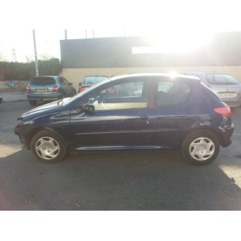 PEUGEOT 206 BERLINA