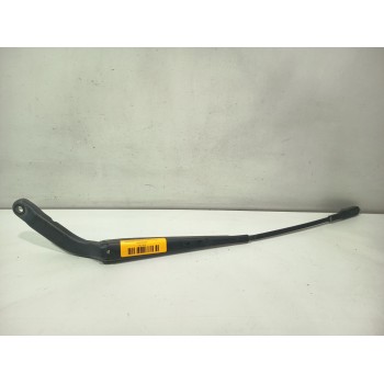 BRAZO LIMPIA DELANTERO IZQUIERDO 9068200644 