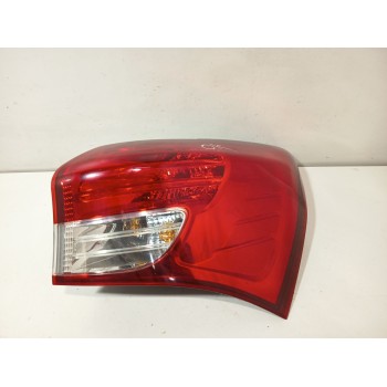 PILOTO TRASERO DERECHO 924121K000 