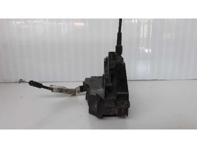 Recambio de cerradura puerta delantera izquierda para renault scenic ii confort expression referencia OEM IAM 8200119122  