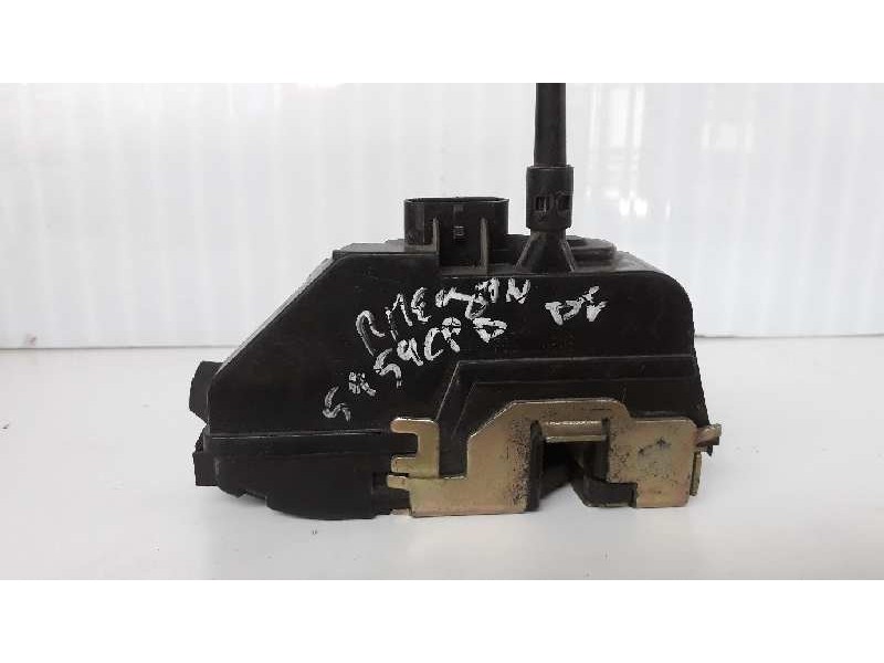 Recambio de cerradura puerta delantera izquierda para renault scenic ii confort expression referencia OEM IAM 8200119122  