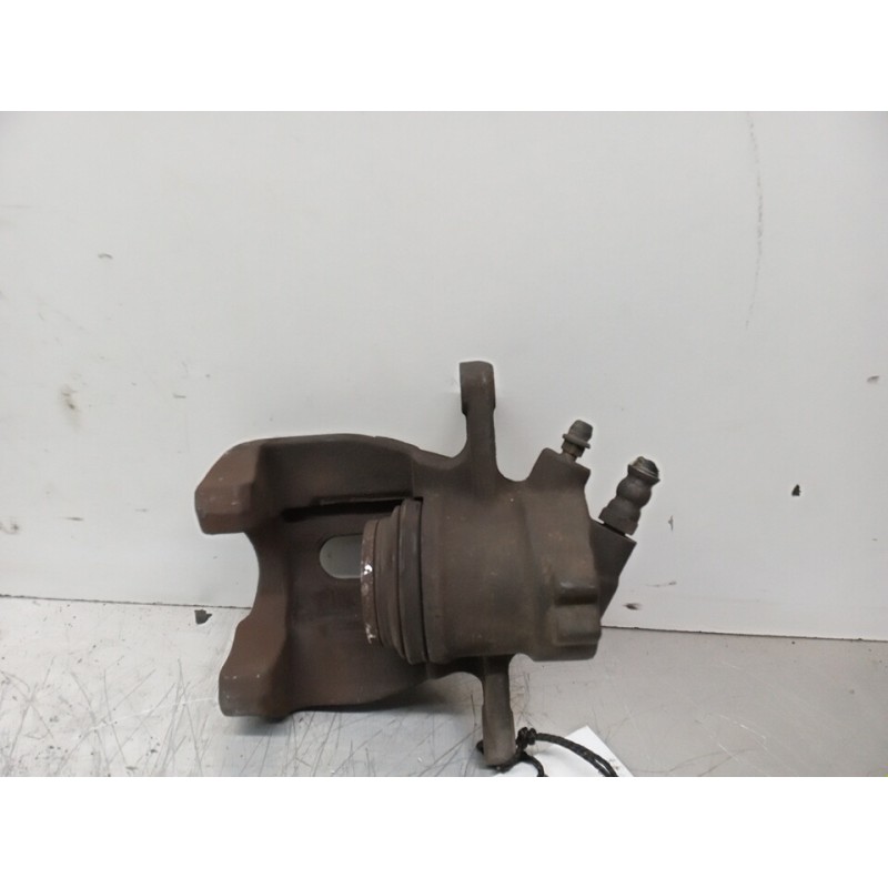 PINZA FRENO DELANTERA DERECHA 4401E1  - imagen 1