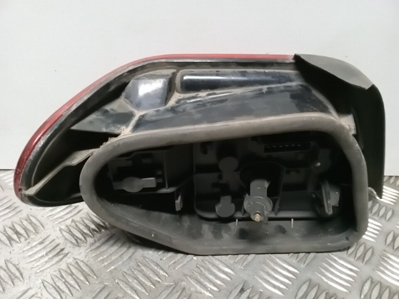Recambio de piloto trasero derecho para citroën xsara berlina 1.9 turbodiesel referencia OEM IAM    Recambio de piloto trasero derecho para citroën xsara berlina 1.9 turbodiesel referencia OEM IAM