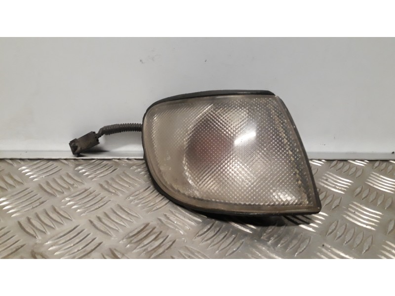 Recambio de piloto delantero derecho para nissan primera berlina (p11) 2.0 navigation referencia OEM IAM 261302F000   Recambio de piloto delantero derecho para nissan primera berlina (p11) 2.0 navigation referencia OEM IAM 261302F000