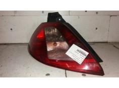 Recambio de piloto trasero izquierdo para renault megane ii berlina 3p confort dynamique referencia OEM IAM 8200073236  
