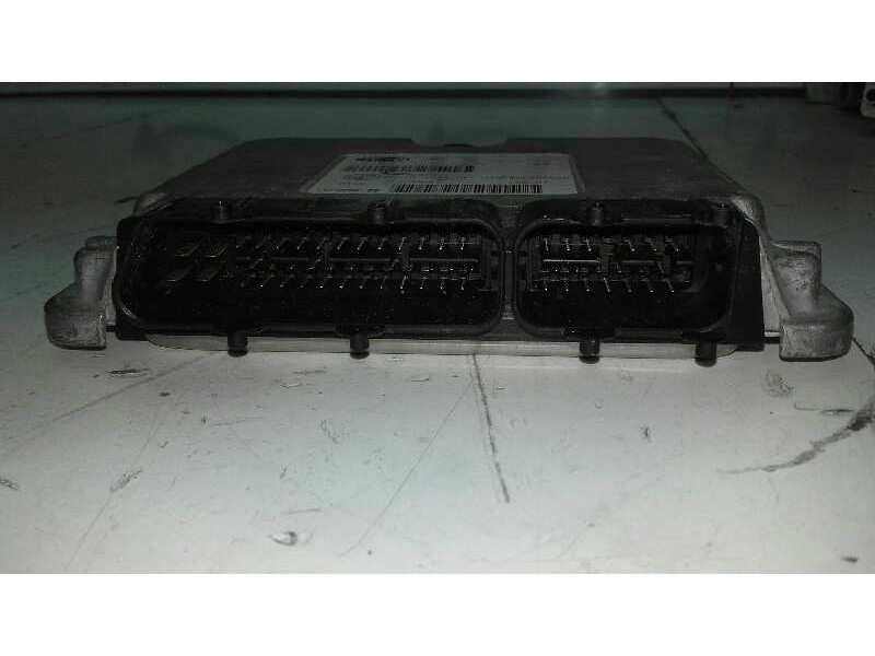 Recambio de centralita motor uce para fiat punto berlina (188) 1.3 16v multijet feel referencia OEM IAM 0055195817  