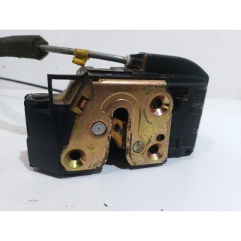 CERRADURA PUERTA DELANTERA DERECHA 80500AX11A 3 PINES 