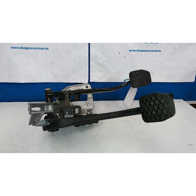 Recambio de pedal freno para bmw serie 3 berlina (e46) 2.0 diesel cat referencia OEM IAM  PEDAL EMBRAGUE Y FRENO COMPLETO 