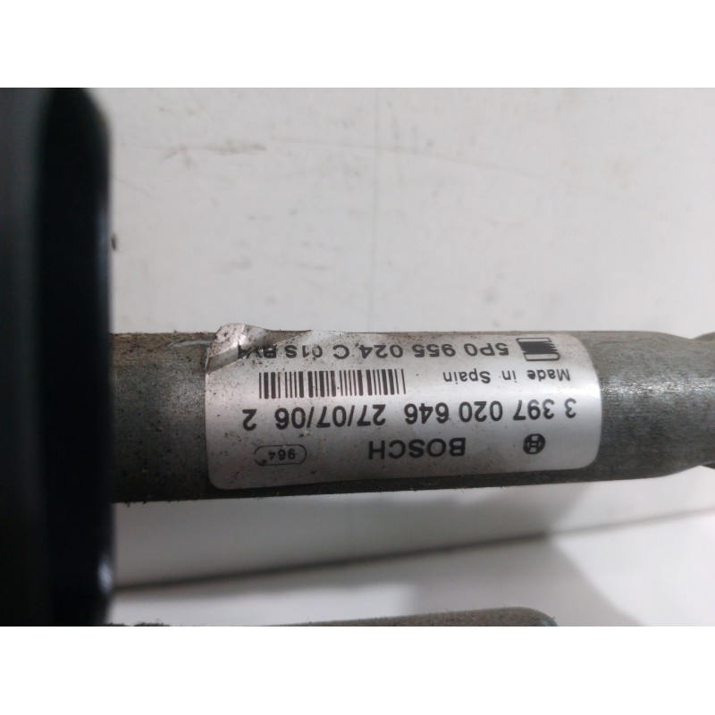 MOTOR LIMPIA DELANTERO DERECHO 5P0955024C 4 PINES  - imagen 3