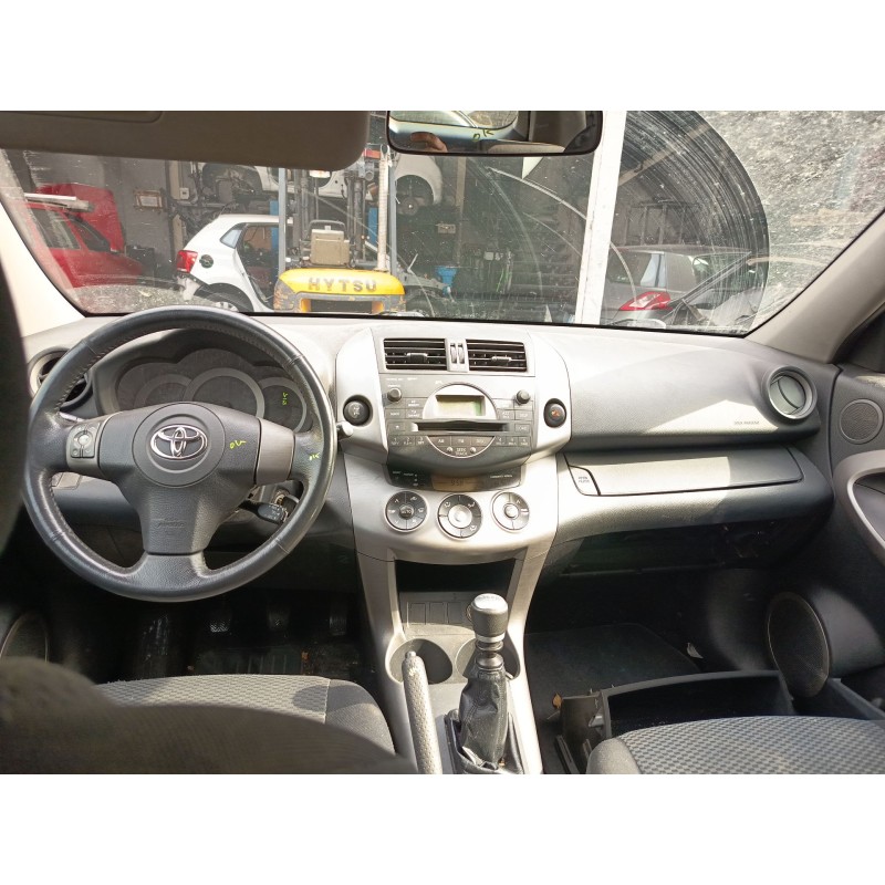 TOYOTA RAV 4 III (_A3_) - imagen 4