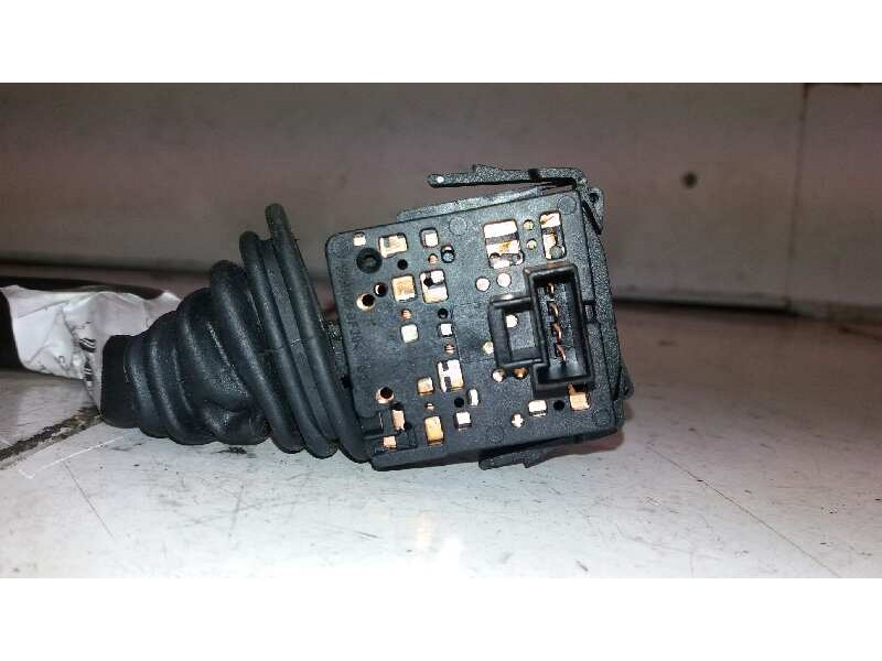 Recambio de mando intermitentes para opel combo (corsa c) familiar referencia OEM IAM 6241324   Recambio de mando intermitentes para opel combo (corsa c) familiar referencia OEM IAM 6241324