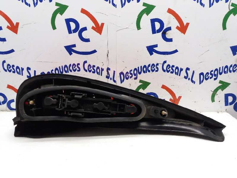 Recambio de piloto trasero derecho para renault laguna (b56) referencia OEM IAM   