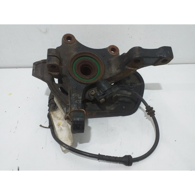 Recambio de mangueta delantera derecha para opel combo (corsa c) familiar referencia OEM IAM 09156141  