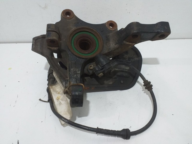 Recambio de mangueta delantera derecha para opel combo (corsa c) familiar referencia OEM IAM 09156141  