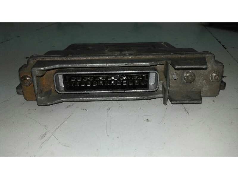 Recambio de centralita motor uce para renault kangoo (f/kc0) alize referencia OEM IAM 7700104956 7700104956 
