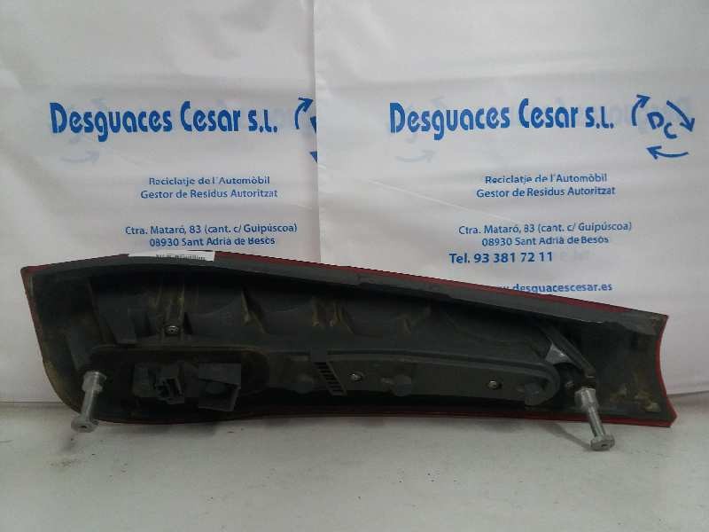 Recambio de piloto trasero izquierdo para fiat punto berlina (176) 1.1 referencia OEM IAM    Recambio de piloto trasero izquierdo para fiat punto berlina (176) 1.1 referencia OEM IAM