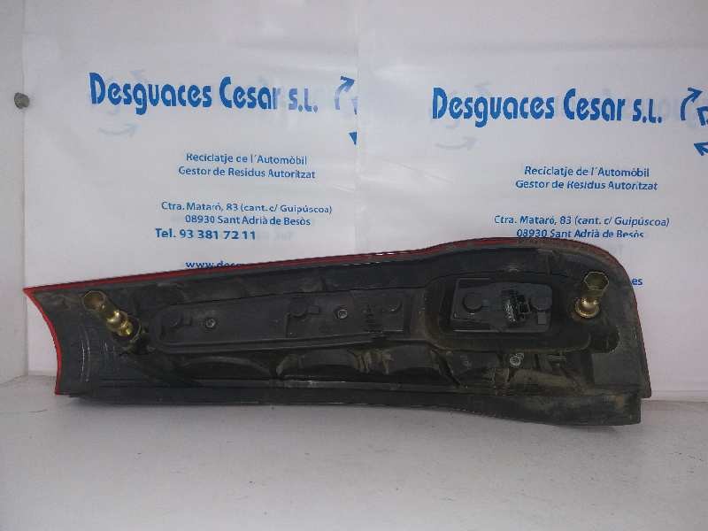 Recambio de piloto trasero izquierdo para fiat punto berlina (176) 1.1 referencia OEM IAM    Recambio de piloto trasero izquierdo para fiat punto berlina (176) 1.1 referencia OEM IAM
