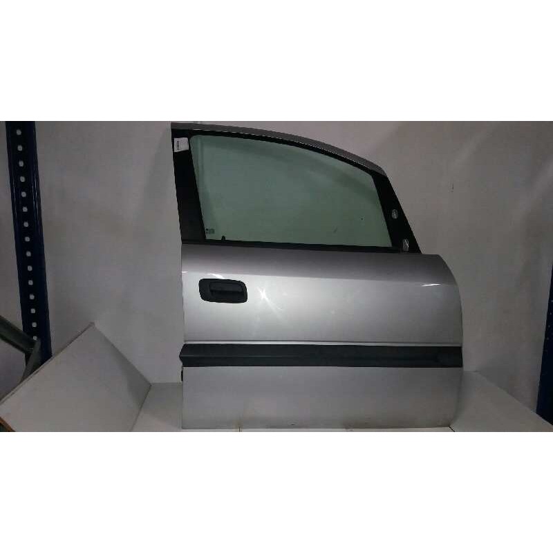 Recambio de puerta delantera derecha para opel zafira a comfort referencia OEM IAM 124593 PLATA 