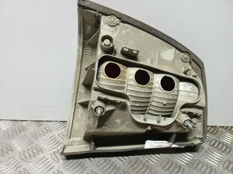 Recambio de piloto trasero derecho para opel astra g berlina club referencia OEM IAM   