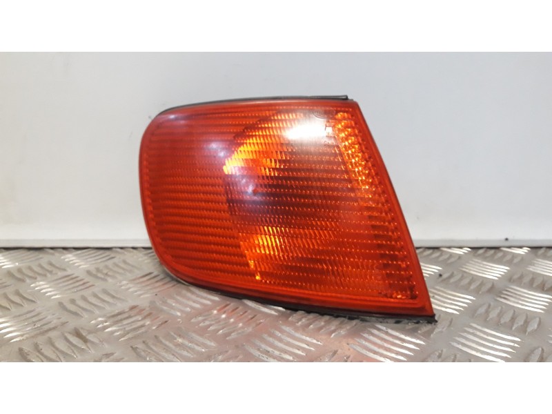 Recambio de piloto delantero derecho para audi 100 avant (c4) básico referencia OEM IAM   