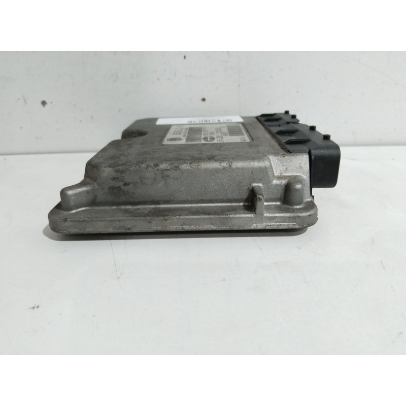 CENTRALITA MOTOR UCE 036906034HA  - imagen 4