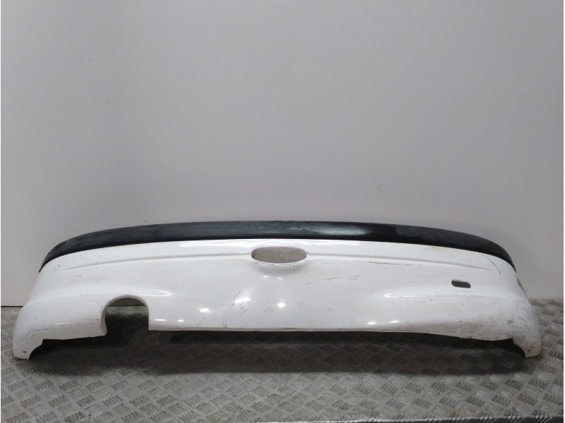 Recambio de paragolpes trasero para peugeot 206 berlina x-line referencia OEM IAM 7013L0 BLANCO 