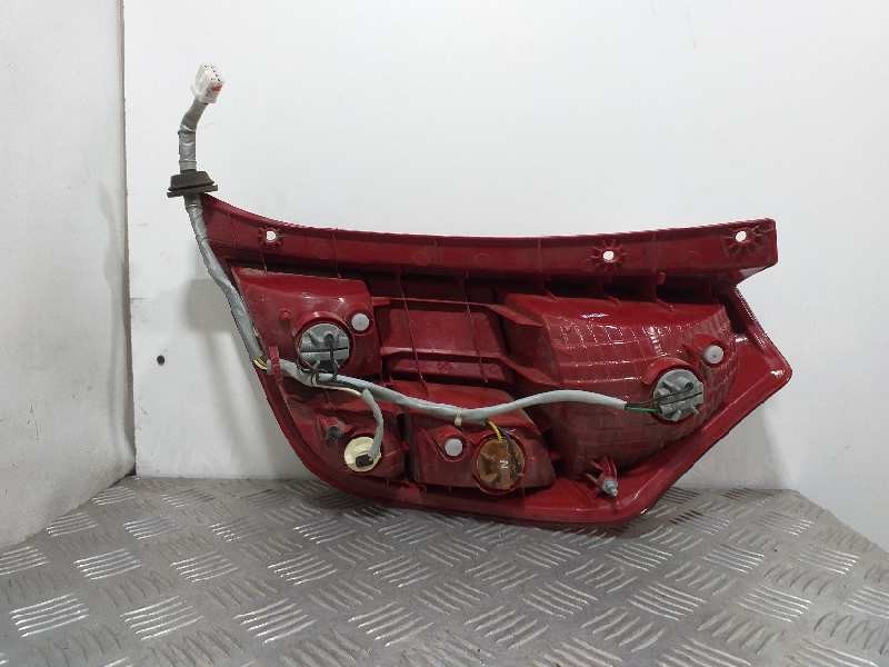 Recambio de piloto trasero izquierdo para hyundai i10 1.2 16v cat referencia OEM IAM PY21W  