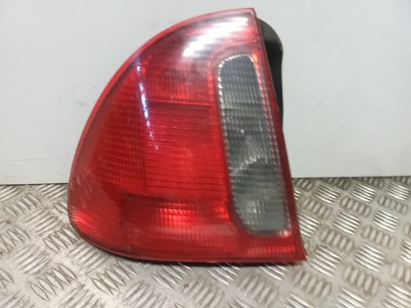 Recambio de piloto trasero izquierdo para mg serie 45 (rt) comfort (5-ptas.) referencia OEM IAM   