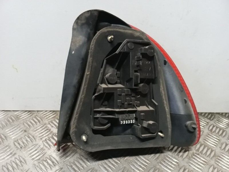 Recambio de piloto trasero izquierdo para mg serie 45 (rt) comfort (5-ptas.) referencia OEM IAM   