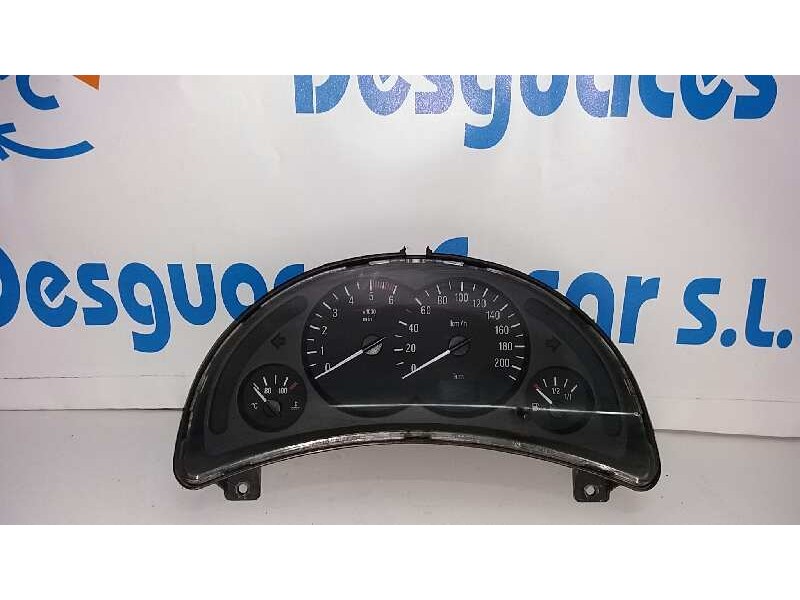 Recambio de cuadro instrumentos para opel corsa c blue line referencia OEM IAM 6260406  