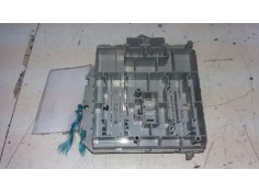 Recambio de caja reles / fusibles para fiat punto berlina (188) 1.2 8v active referencia OEM IAM 0046552681  