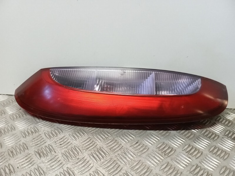 Recambio de piloto trasero izquierdo para opel corsa c referencia OEM IAM   