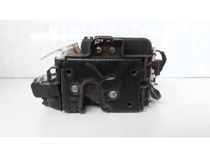 Recambio de cerradura puerta delantera derecha para seat ibiza (6k1) select referencia OEM IAM 6K3837016C  