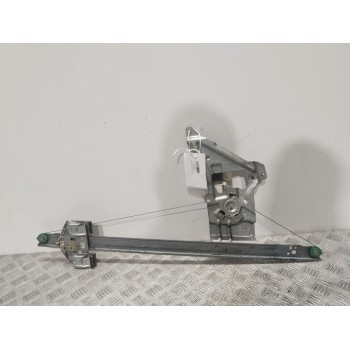 ELEVALUNAS DELANTERO IZQUIERDO A9067200046  OEM A9067200046