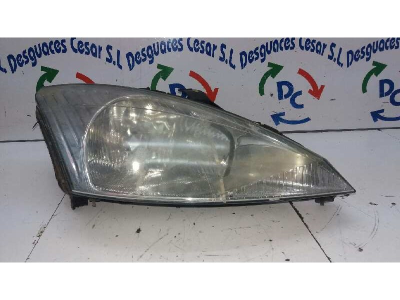 Recambio de faro derecho para ford focus berlina (cak) ghia referencia OEM IAM 1152096  