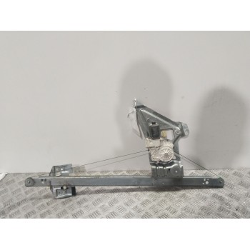 ELEVALUNAS DELANTERO DERECHO A9067200146  OEM A9067200146