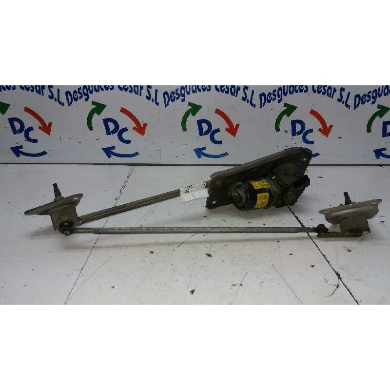 Recambio de motor limpia delantero para peugeot partner (s2) xacobeo referencia OEM IAM 53565602 4 PINES 