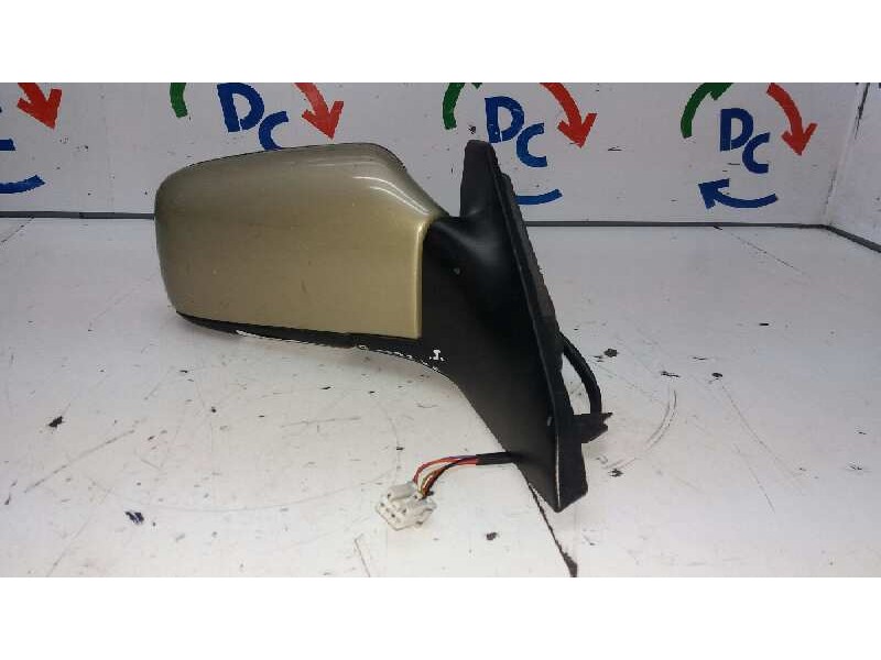 Recambio de retrovisor derecho para volvo v40 familiar td referencia OEM IAM  ELECTRICO  Recambio de retrovisor derecho para volvo v40 familiar td referencia OEM IAM  ELECTRICO