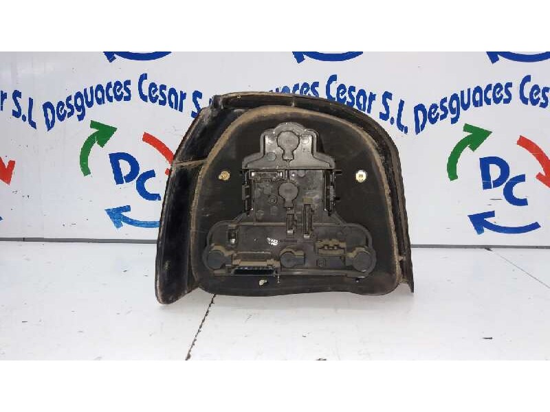 Recambio de piloto trasero derecho para volkswagen golf iii berlina (1h1) gl referencia OEM IAM    Recambio de piloto trasero derecho para volkswagen golf iii berlina (1h1) gl referencia OEM IAM