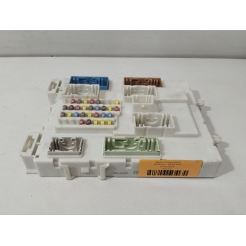 CAJA RELES / FUSIBLES 97RI010012 