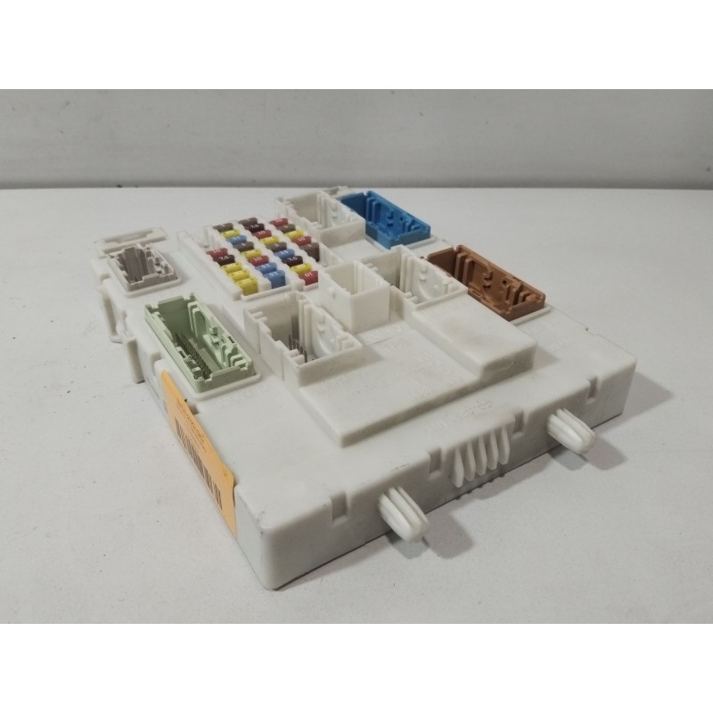CAJA RELES / FUSIBLES 97RI010012  - imagen 2