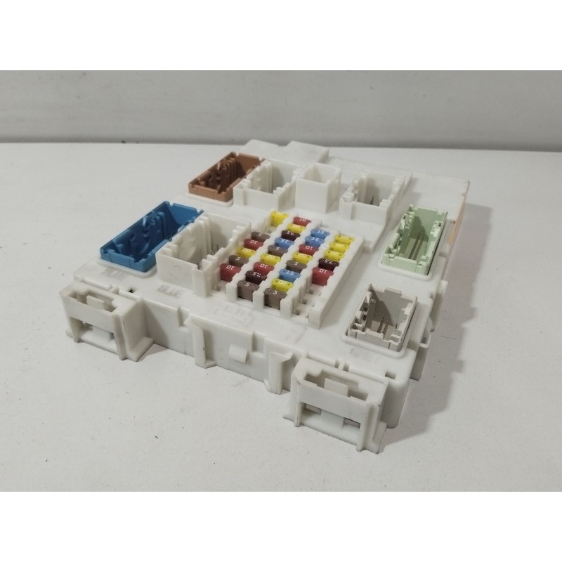 CAJA RELES / FUSIBLES 97RI010012  - imagen 3