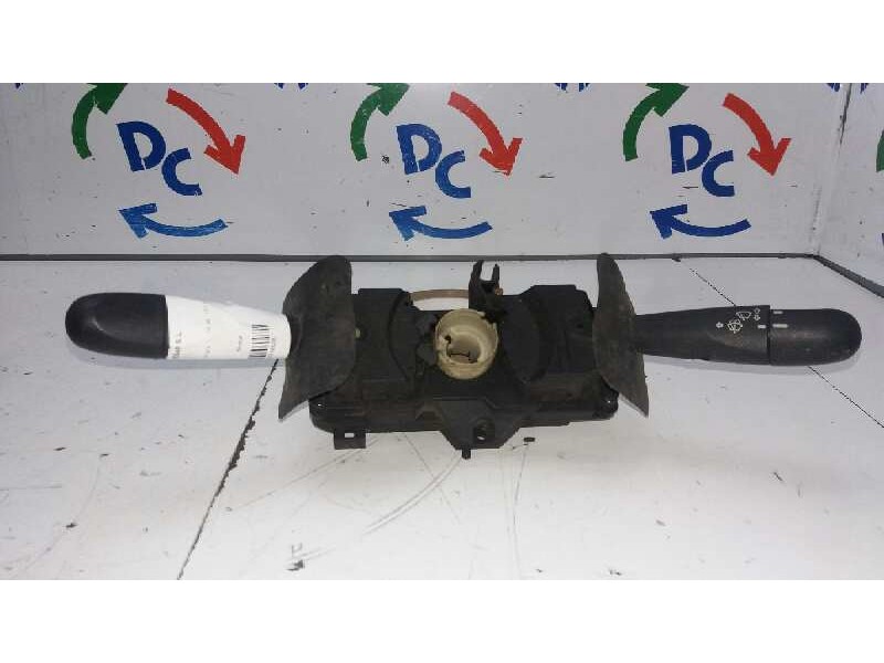 Recambio de mando luces para alfa romeo 166 2.5 v6 24v referencia OEM IAM PA66GF20   Recambio de mando luces para alfa romeo 166 2.5 v6 24v referencia OEM IAM PA66GF20