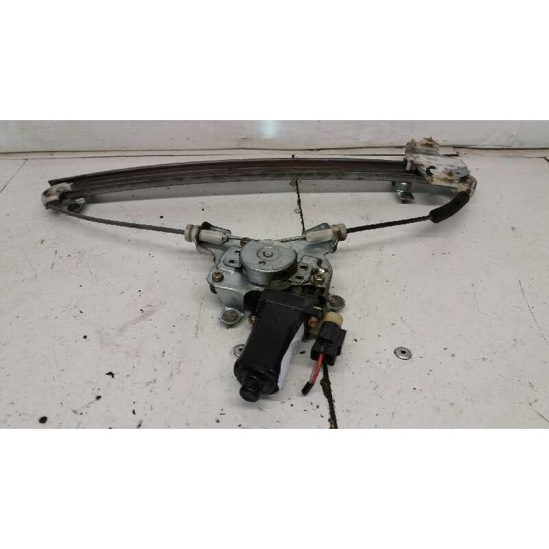 Recambio de elevalunas delantero derecho para hyundai getz (tb) 1.1 básico referencia OEM IAM 824041C210  