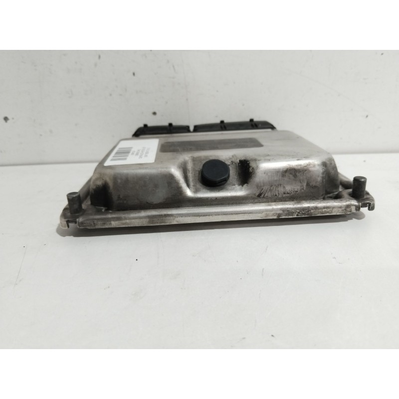 CENTRALITA MOTOR UCE 038906019HQ  - imagen 4