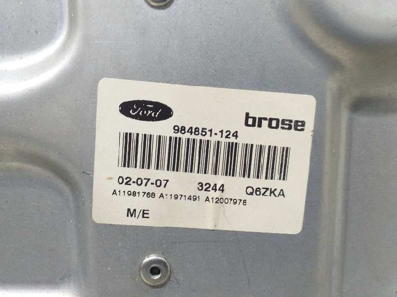 Recambio de elevalunas trasero derecho para ford focus berlina (cap) ghia referencia OEM IAM A11981768 984851124 
