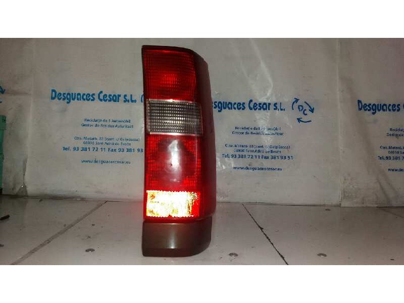 Recambio de piloto trasero derecho para volvo serie 850 2.5 10v familiar referencia OEM IAM 3512424  