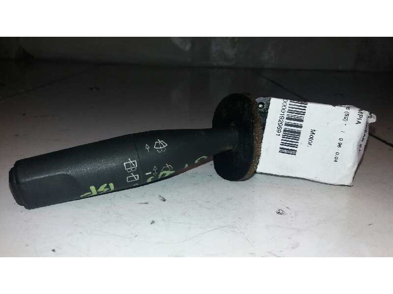 Recambio de mando limpia para peugeot 106 (s1) 1.1 referencia OEM IAM    Recambio de mando limpia para peugeot 106 (s1) 1.1 referencia OEM IAM