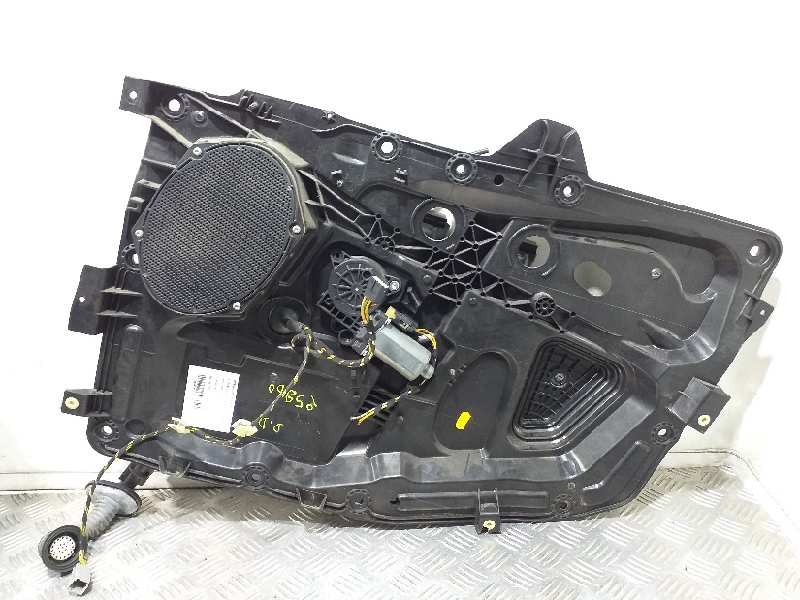 Recambio de elevalunas delantero derecho para ford fiesta (cbk) ambiente referencia OEM IAM 1567722 ELECTRICO 5 PUERTAS