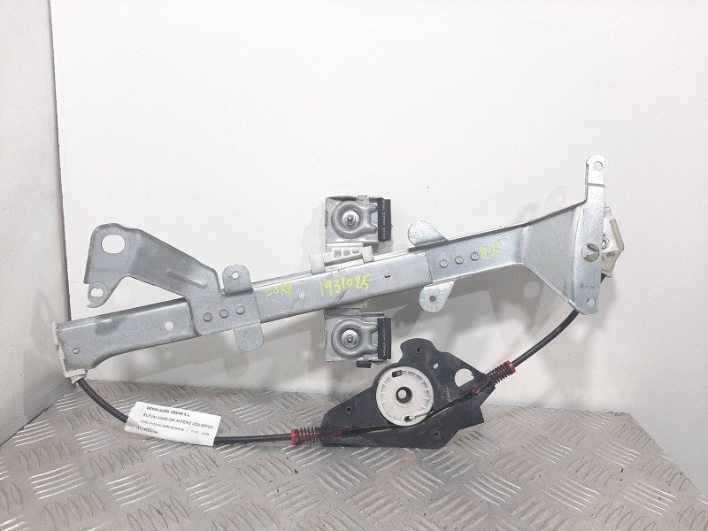 Recambio de elevalunas delantero izquierdo para ford fiesta (cbk) ambiente referencia OEM IAM 8S61A23209AA SIN MOTOR 